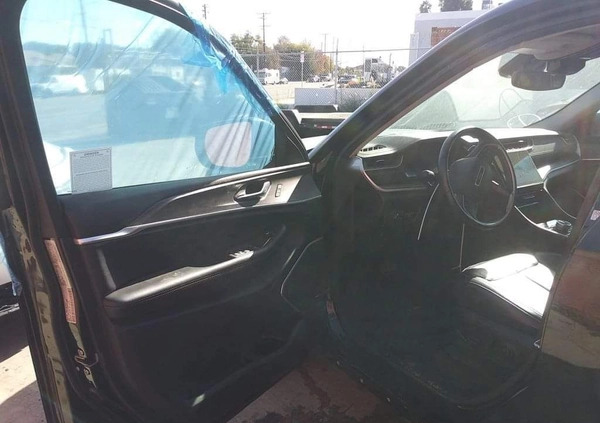Jeep Grand Cherokee cena 60000 przebieg: 32000, rok produkcji 2021 z Węgrów małe 172